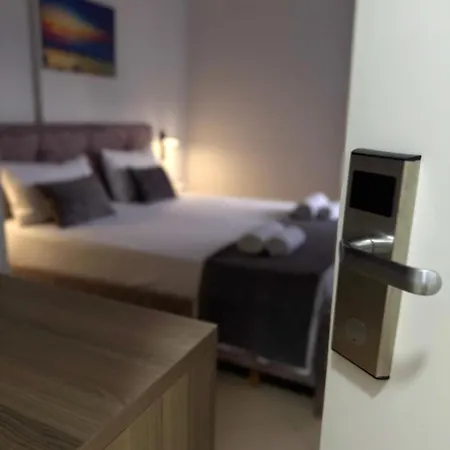 Abedini Hotel Sarandë