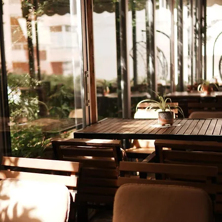 Hotel Abedini
