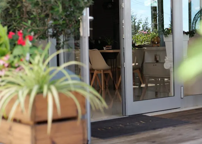 Abedini 3* Saranda
