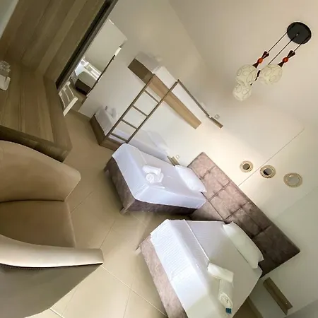 Abedini Hotel 3*