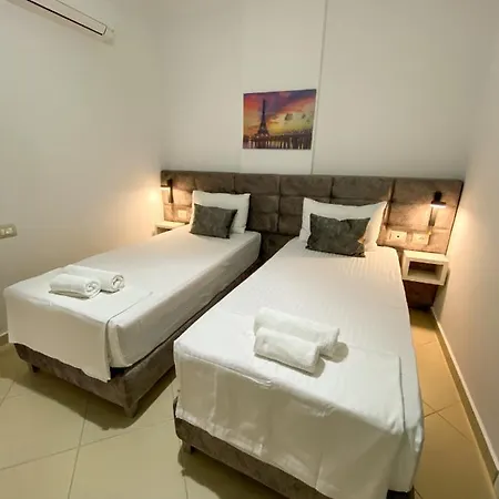Abedini 3* Sarande
