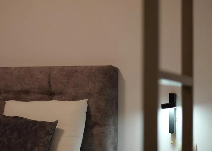 Abedini Hotel 3*