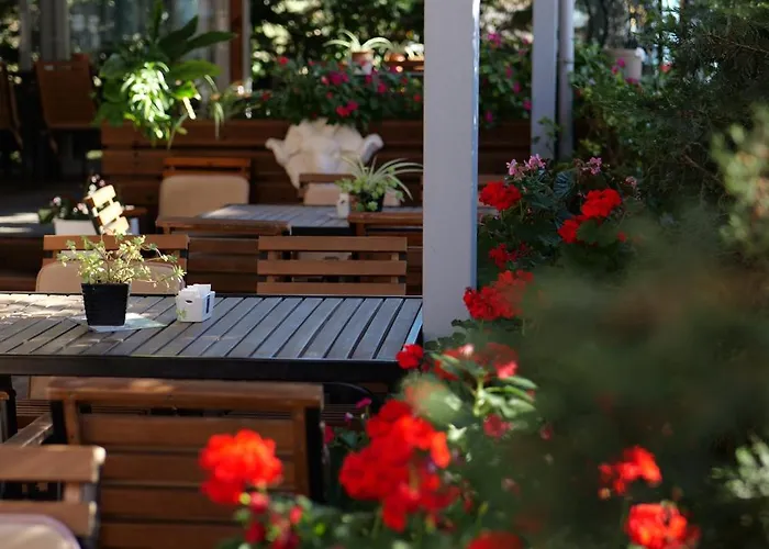 Hotel Abedini 3*